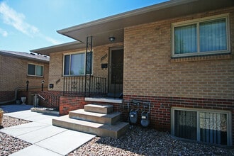2381-2387 S Race St in Denver, CO - Building Photo - Building Photo