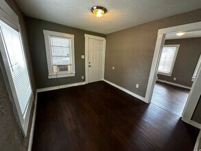 8207 N 12th St in Tampa, FL - Building Photo - Building Photo