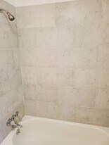 1534 Harlandale Ave in Dallas, TX - Building Photo