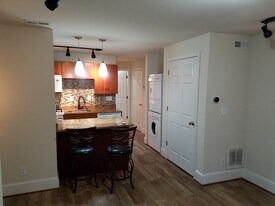 531 Florida Ave NW, Unit B