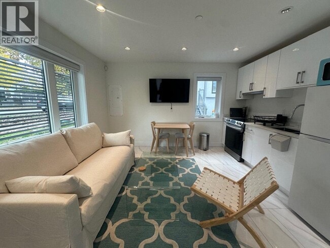 4373 Ontario St in Vancouver, BC - Building Photo - Building Photo