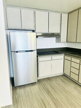 440 Hayworth Ave, Unit 109 in Los Angeles, CA - Building Photo - Building Photo