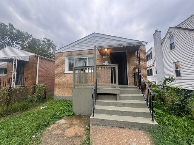 1447 W 114th Pl in Chicago, IL - Building Photo - Building Photo