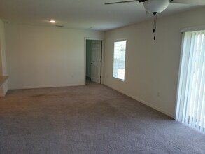 3150 SW Centamino St in Port St. Lucie, FL - Building Photo - Building Photo
