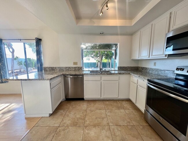 10671 Mathieson St in San Diego, CA - Building Photo - Building Photo