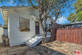 609-602 Milwood Ave in Los Angeles, CA - Building Photo - Building Photo