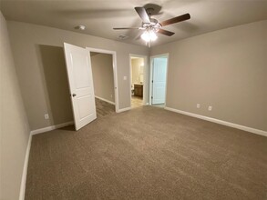 796 Rolling Terrace Cir in Granbury, TX - Building Photo - Building Photo