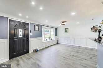 3610 Wayneswood Rd in Fort Washington, MD - Building Photo - Building Photo