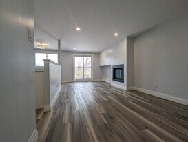 581 Strasburg Rd in Kitchener, ON - Building Photo