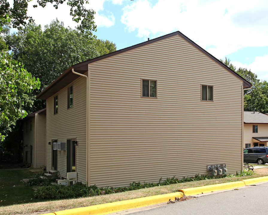 Highwood Homes in Prior Lake, MN - Building Photo