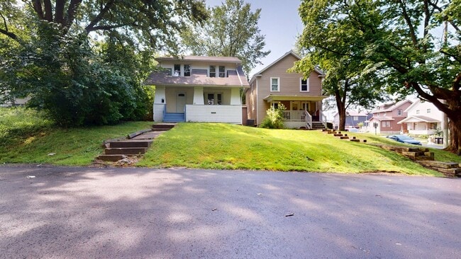 property at 238 Elmwood Dr