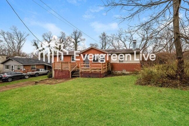 property at 107 W Leslie Ave