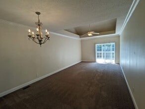 1492 Mulberry Ridge Dr in Newton, NC - Building Photo - Building Photo