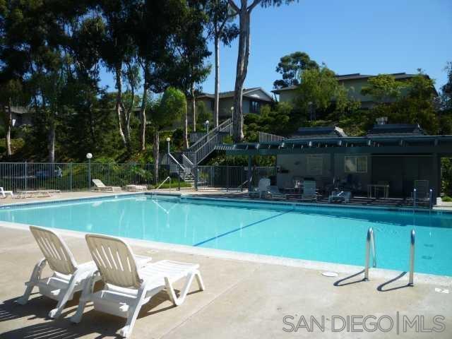 9647 Easter Way in San Diego, CA - Building Photo - Building Photo