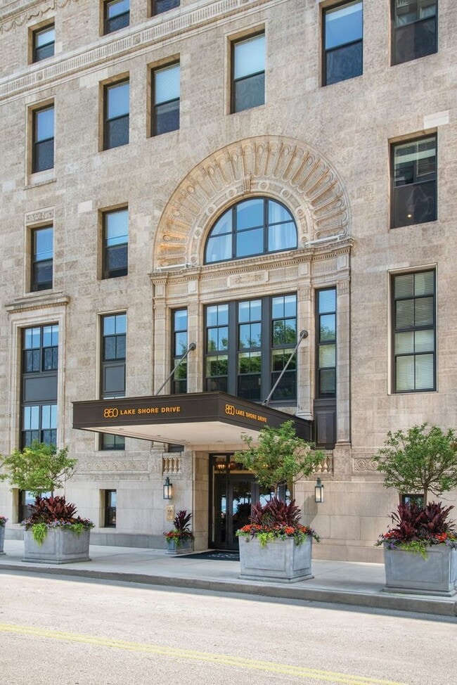 property at 850 N Lake Shore Dr