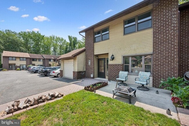 14 Laurel Ct, Unit 308 in Deptford, NJ - Building Photo - Building Photo