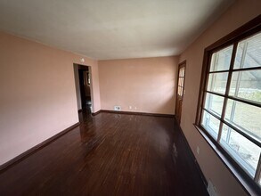 723 Indiana Ave in Rockford, IL - Building Photo - Building Photo