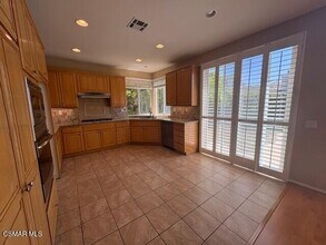 2806 Arbella Ln in Thousand Oaks, CA - Building Photo - Building Photo