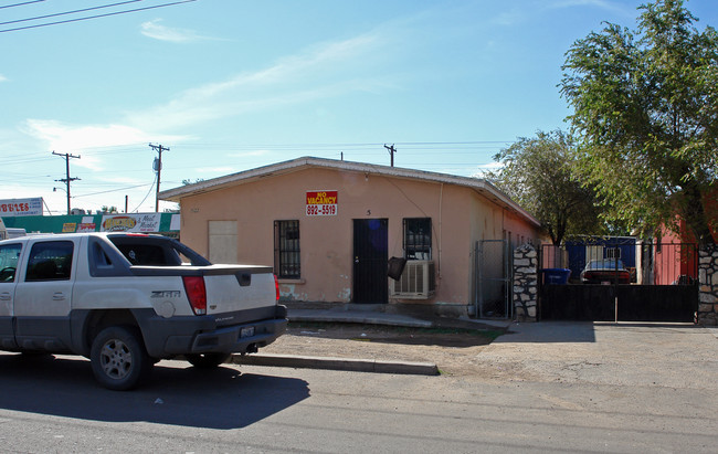 1922 Olive Street in El Paso, TX - Building Photo - Building Photo