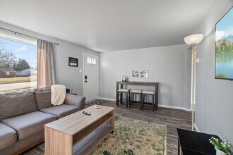 1446 9th St in Green Bay, WI - Foto de edificio - Building Photo