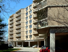 River Ridge Terrace in Highland Park, NJ - Building Photo - Building Photo