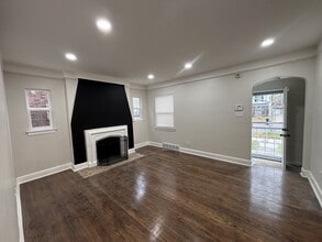 8817 Marseilles St in Detroit, MI - Building Photo - Building Photo