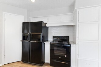 1022 Arrow Hill Rd in Houston, TX - Building Photo - Building Photo