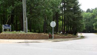 Valleybrook Apartments in Raleigh, NC - Foto de edificio - Building Photo