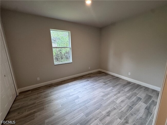 property at 1305 Andover Dr