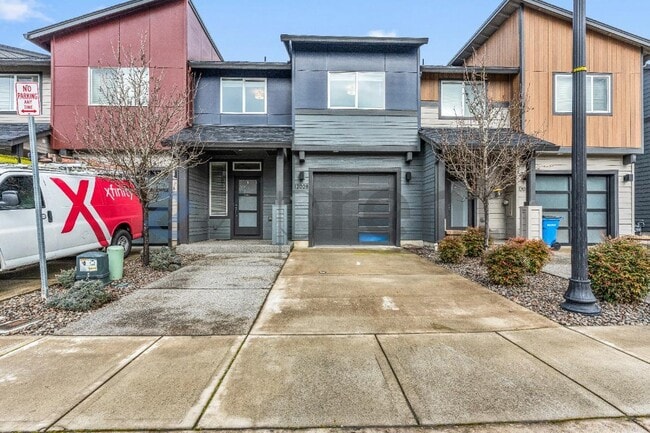 12028 NE 108th St in Vancouver, WA - Foto de edificio - Building Photo