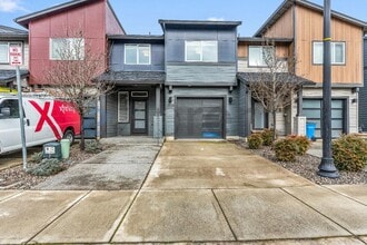 12028 NE 108th St in Vancouver, WA - Building Photo - Building Photo