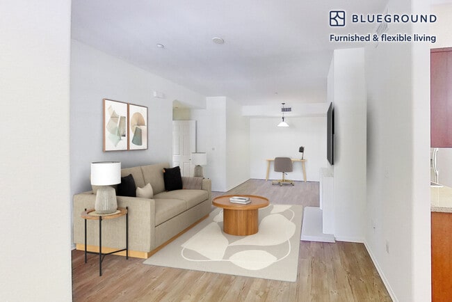 29128 Oak Creek Ln in Agoura Hills, CA - Building Photo - Building Photo