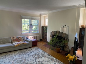 4440 Upton Ave S in Minneapolis, MN - Building Photo - Building Photo