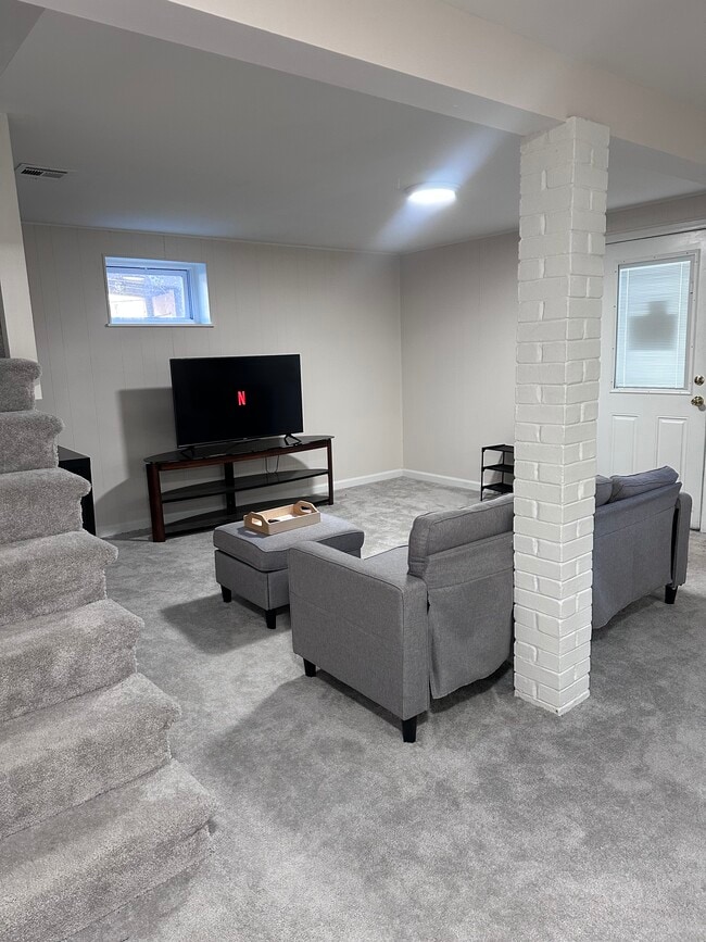 property at 5808 Black Hawk Dr