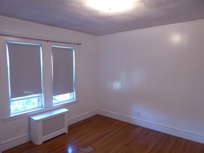 24 Paul Revere Rd, Unit 2