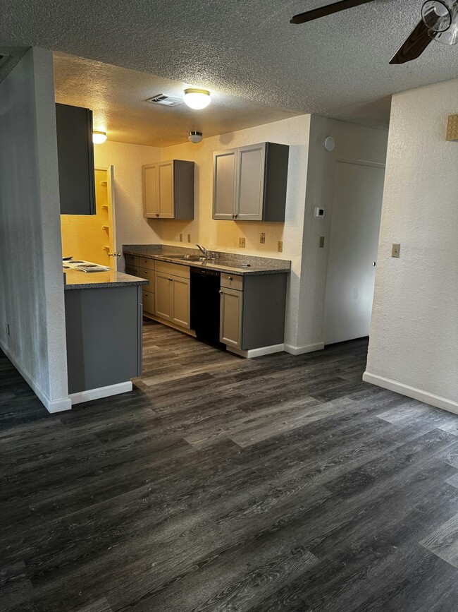 property at 7422 Kelley Dr