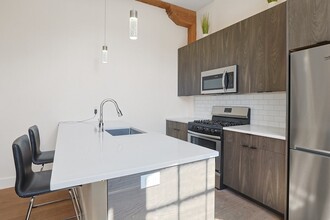 40 Chestnut St, Unit Modern Style in Dobbs Ferry, NY - Building Photo - Building Photo