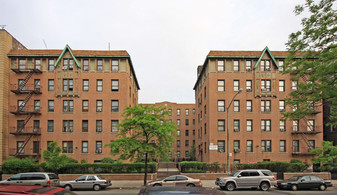 118 POST AVE Apartments