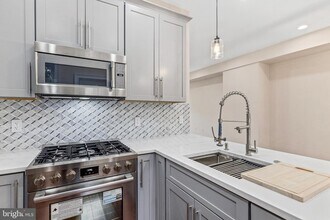 36 U St NW in Washington, DC - Building Photo - Building Photo