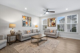 2557 Pete Dye Dr in North Myrtle Beach, SC - Building Photo - Building Photo