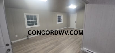 209 Burch St in Athens, WV - Building Photo - Building Photo