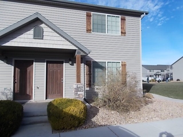 property at 370 1425 N St
