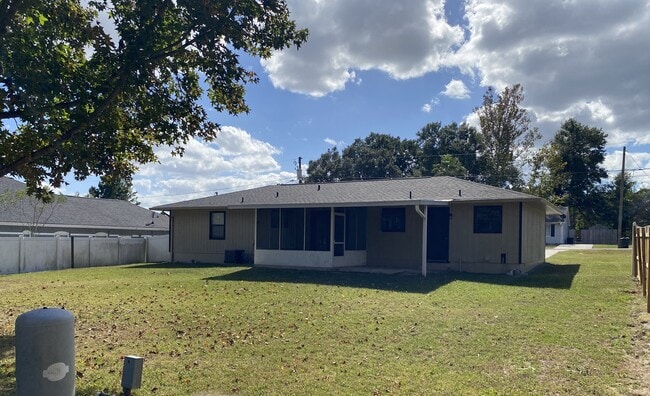 5 Teak Loop Ln in Ocala, FL - Building Photo - Building Photo
