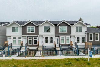 Center 128 in Surrey, BC - Building Photo - Building Photo