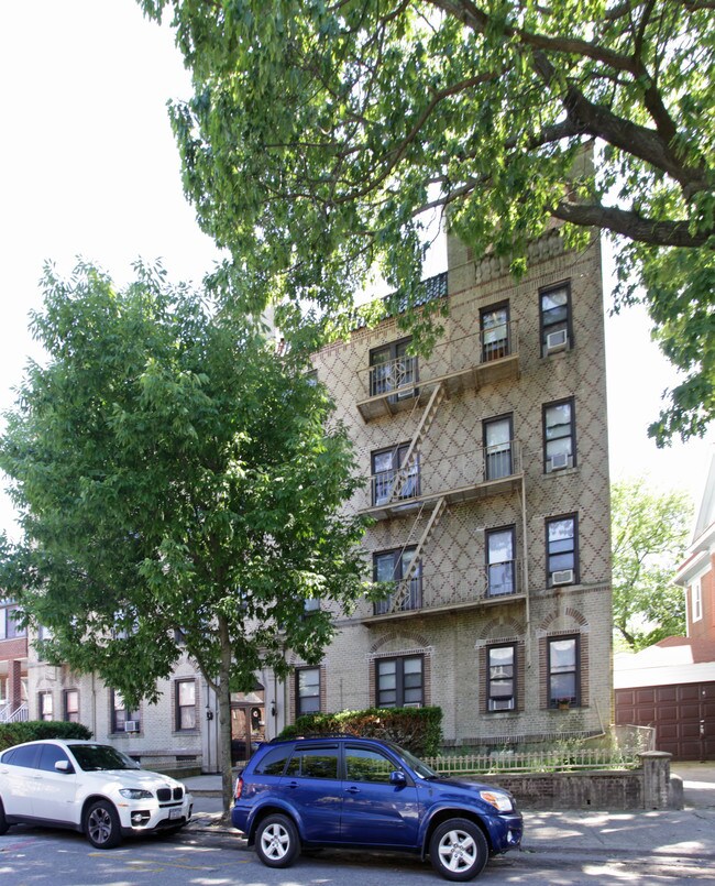 146 92nd St in Brooklyn, NY - Foto de edificio - Building Photo