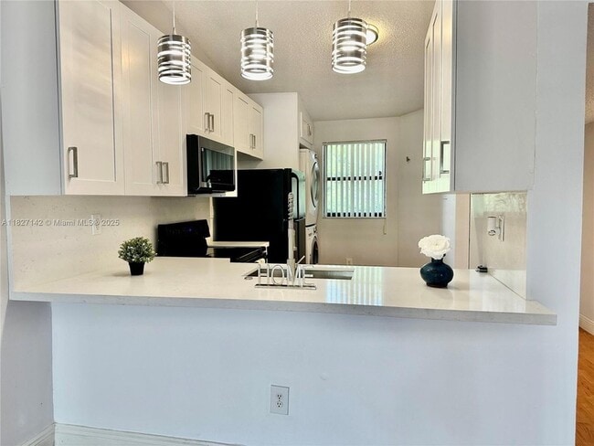 9994 Nob Hill Pl, Unit 9994 in Sunrise, FL - Foto de edificio - Building Photo