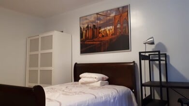 3237 Appleton Av in Montréal, QC - Building Photo - Building Photo