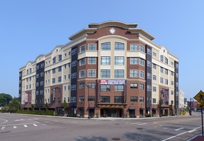 75 N MAIN LLC in Attleboro, MA - Building Photo