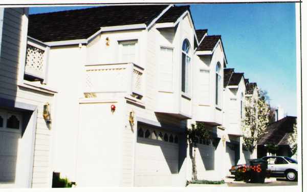 Arden Woods in Carmichael, CA - Building Photo