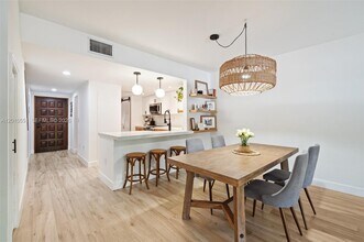 2600 Cardena St in Coral Gables, FL - Building Photo - Building Photo